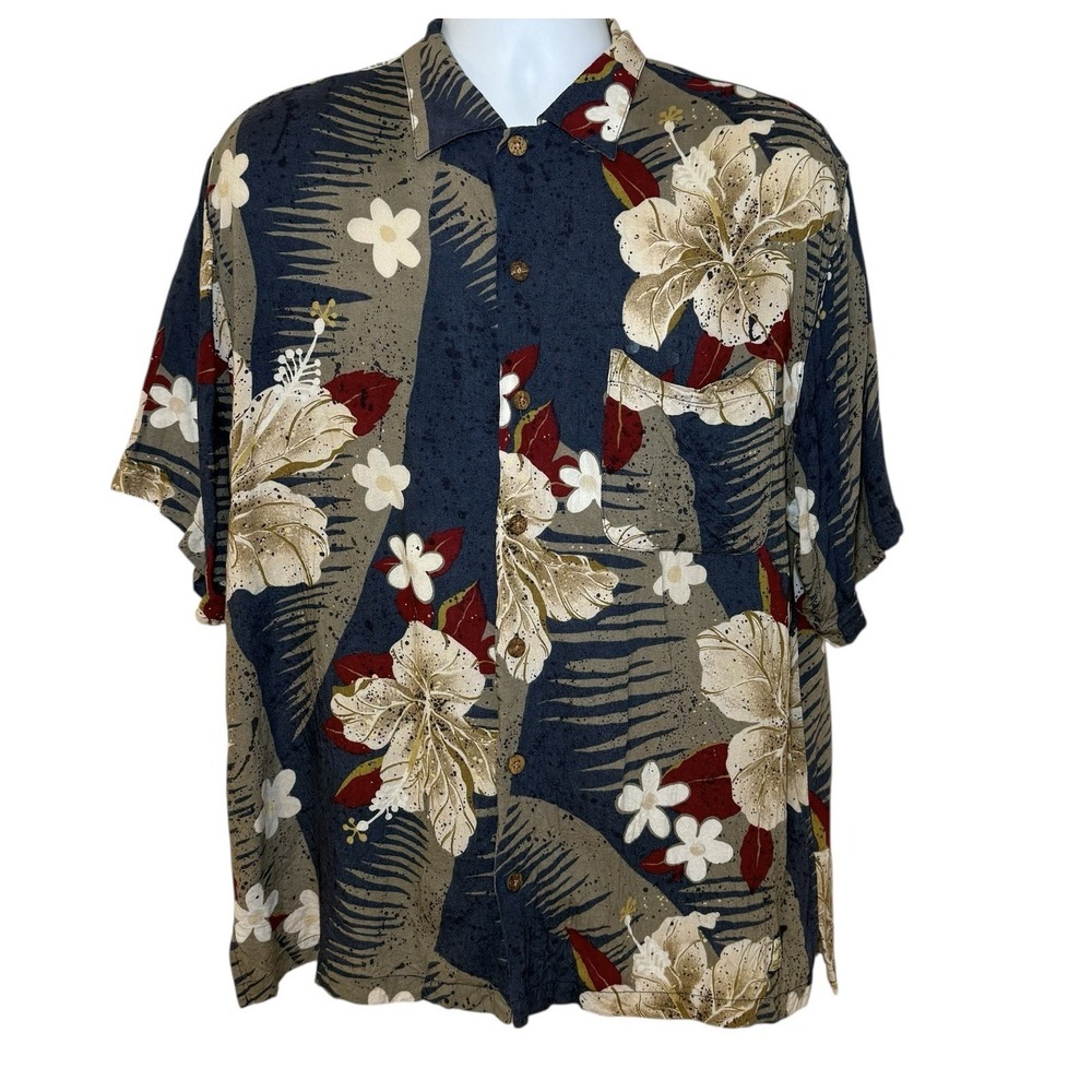 Tommy Bahama Floral Shirt Men's M Rayon Hibiscus Hawaiian Button Up Short Sleeve - Picture 2 of 8